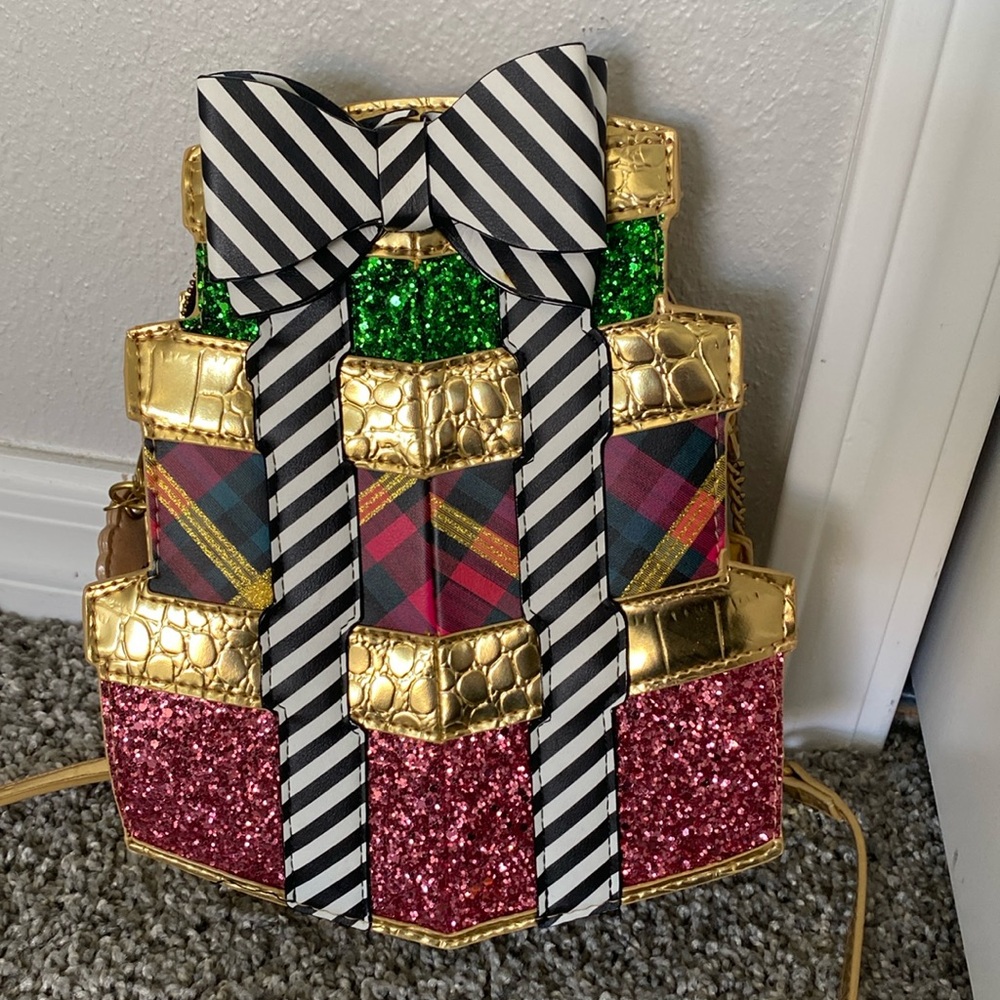 NWOT Betsey Johnson Purse - Christmas presents wrapped
